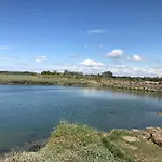 לינה וארוחת בוקר D'hotes De La Baie Sallenelles