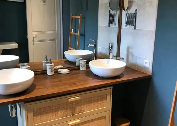 D'hotes De La Baie Bed & Breakfast Sallenelles